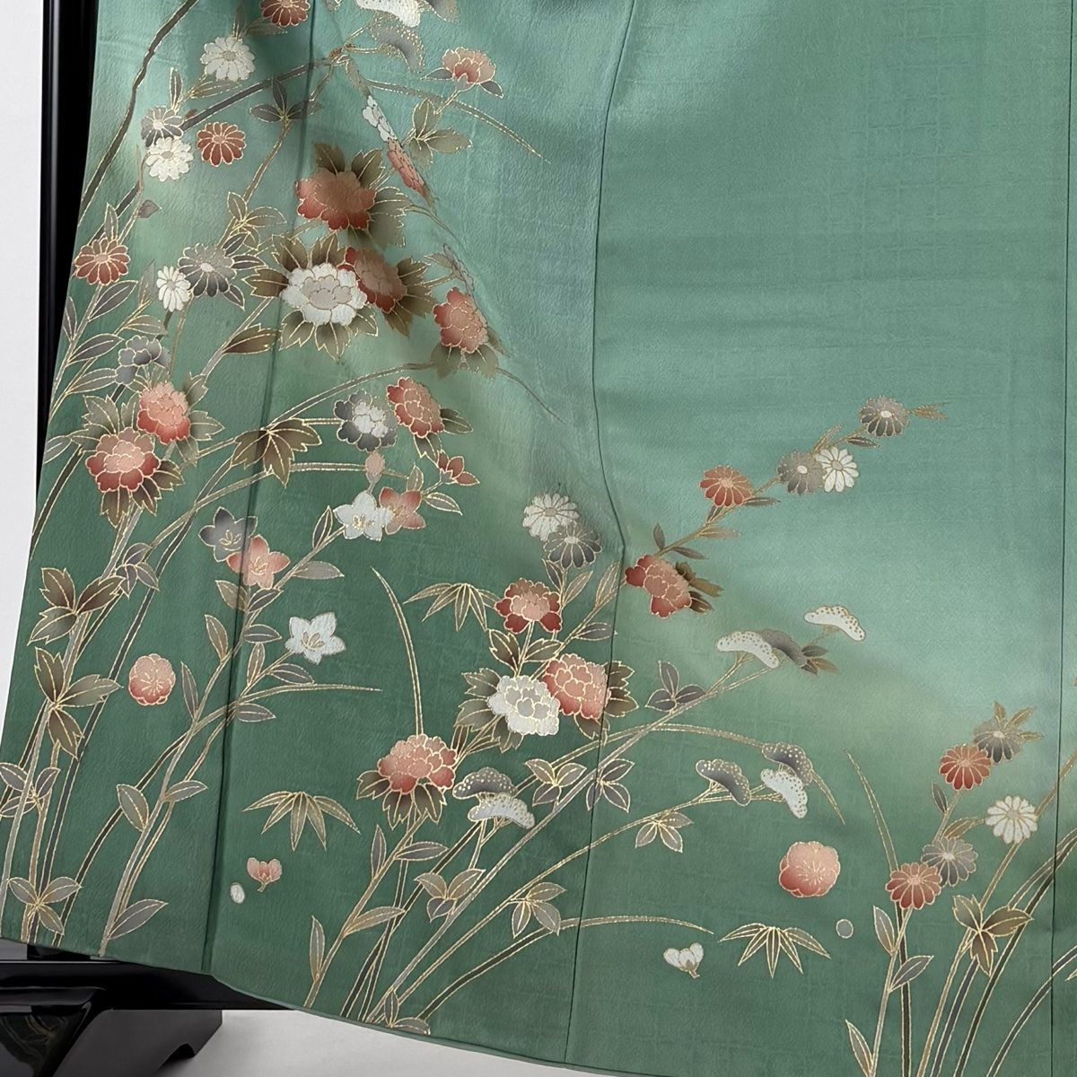 訪問着 身丈164.5cm 裄丈66.5cm M 袷 草花 梅 金彩 刺繍 薄緑 正絹 秀品