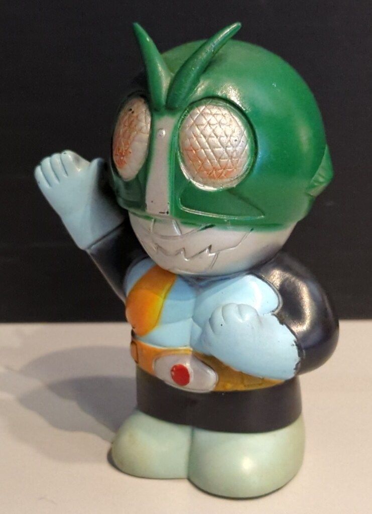 富士銀行 貯金箱 仮面ライダー 110mm