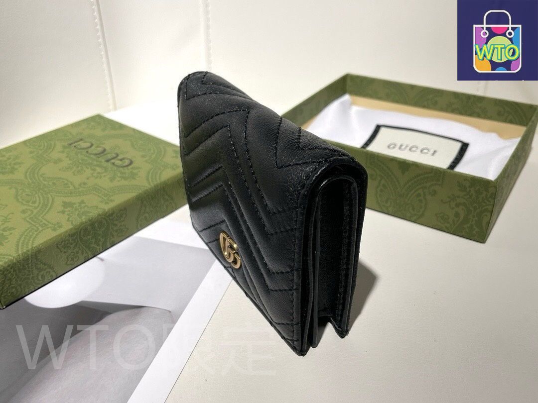 カードケースシリーズ 輸入頭層の羊皮を使用