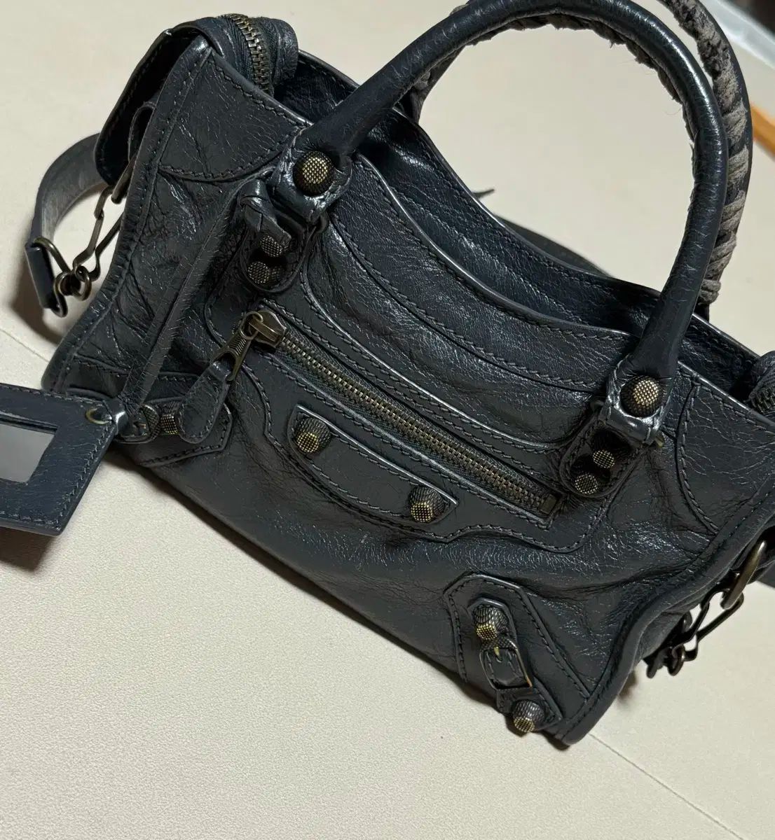 バレンシアガ シティバッグ ミニ シルバー グレー