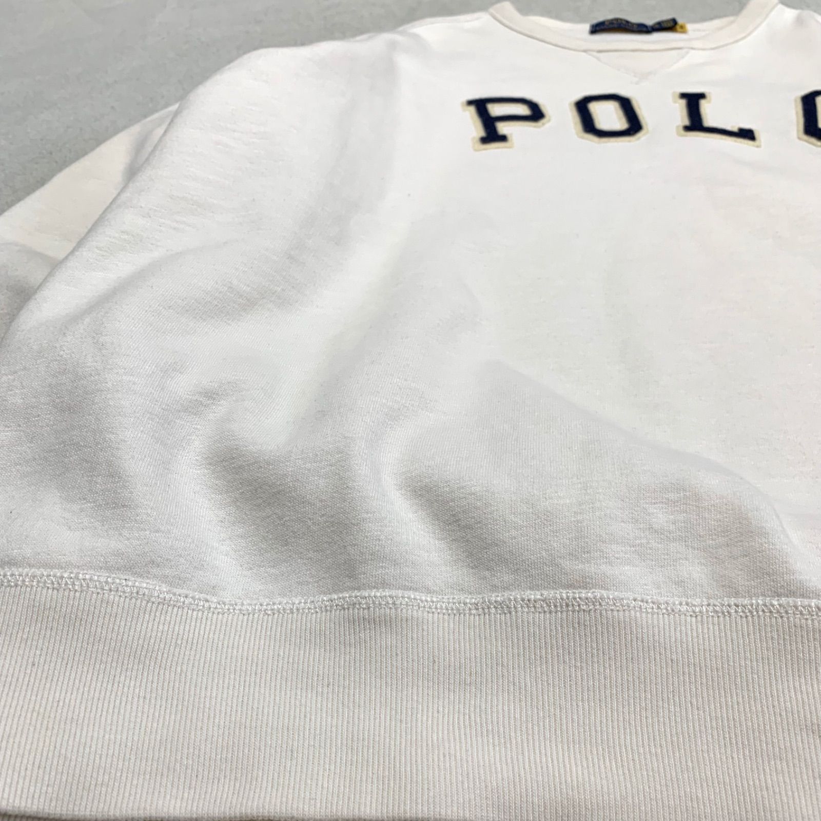 POLO RALPH LAUREN スウェットシャツ トレーナー 前Vガゼット ワッペン