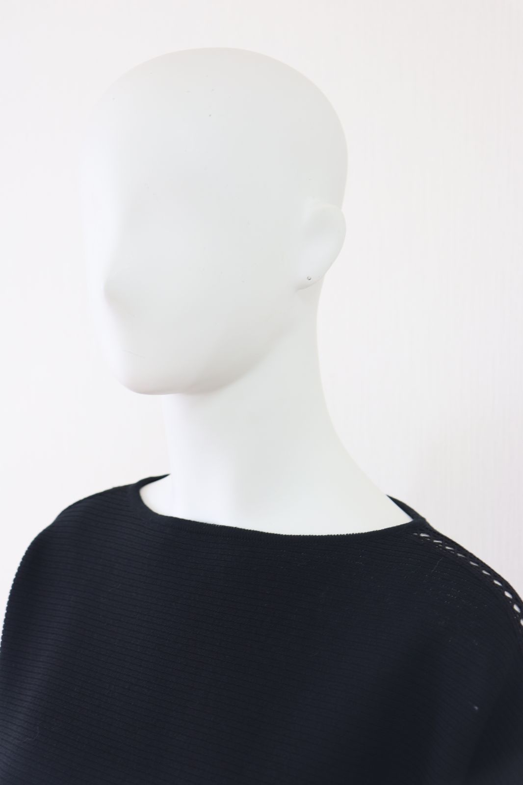 Rene　ドルマンスリーブニットトップス　6422390　2024年商品　黒/ブラック　売れ筋商品|||ルネ Rene ドルマンスリーブニットトップス 6422390 2024年商品 黒
