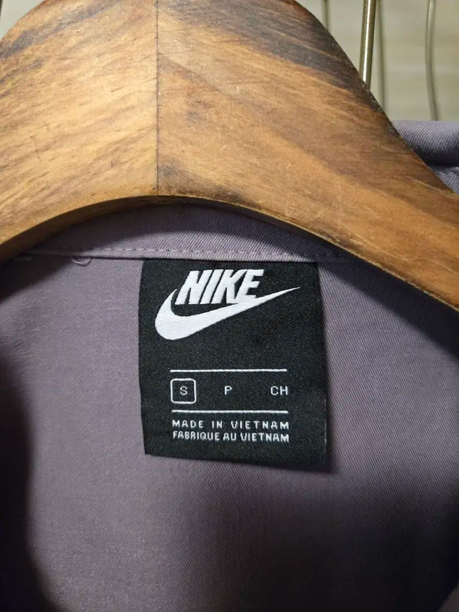 NIKE ナイキ