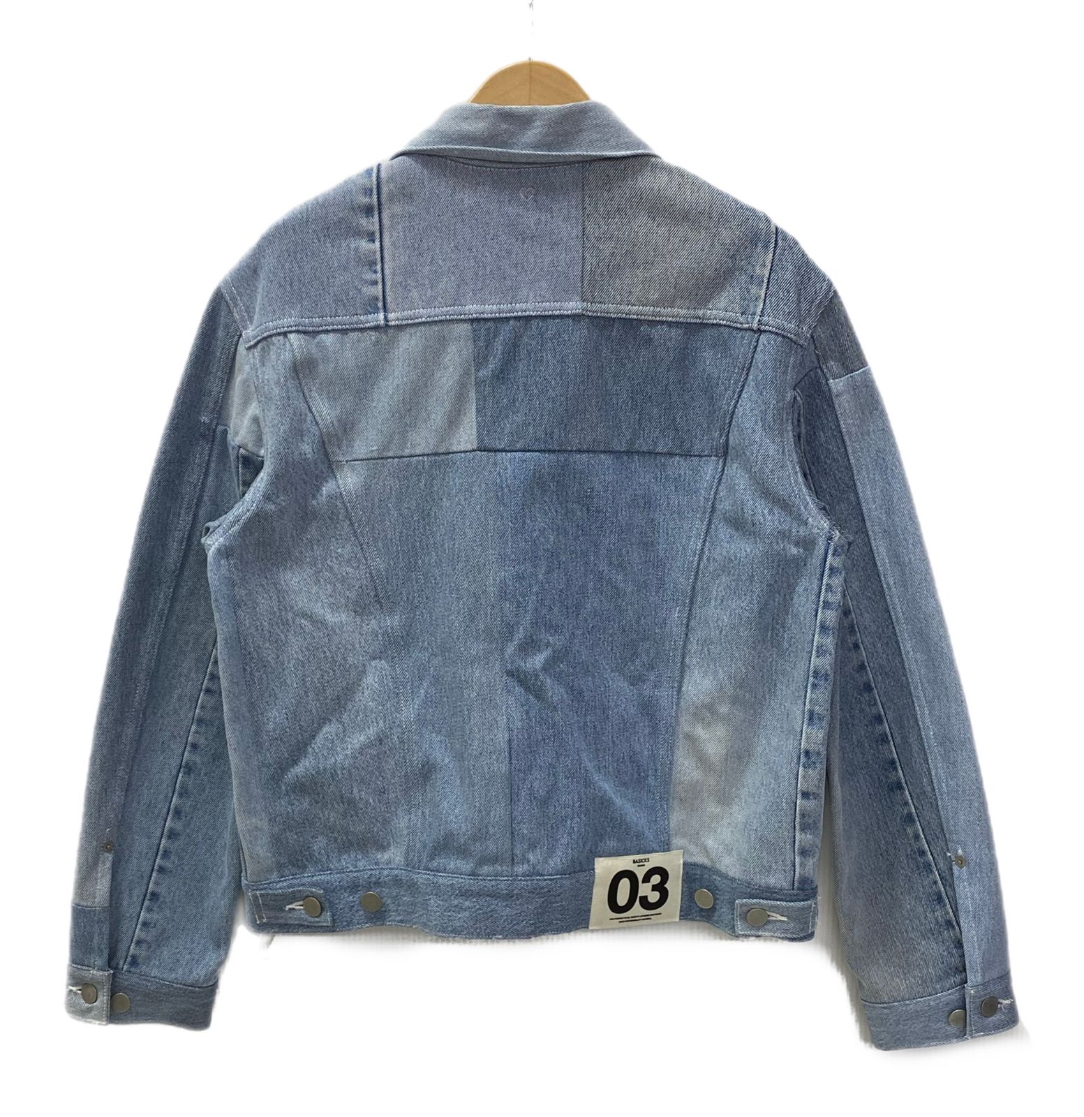リーバイス Levi