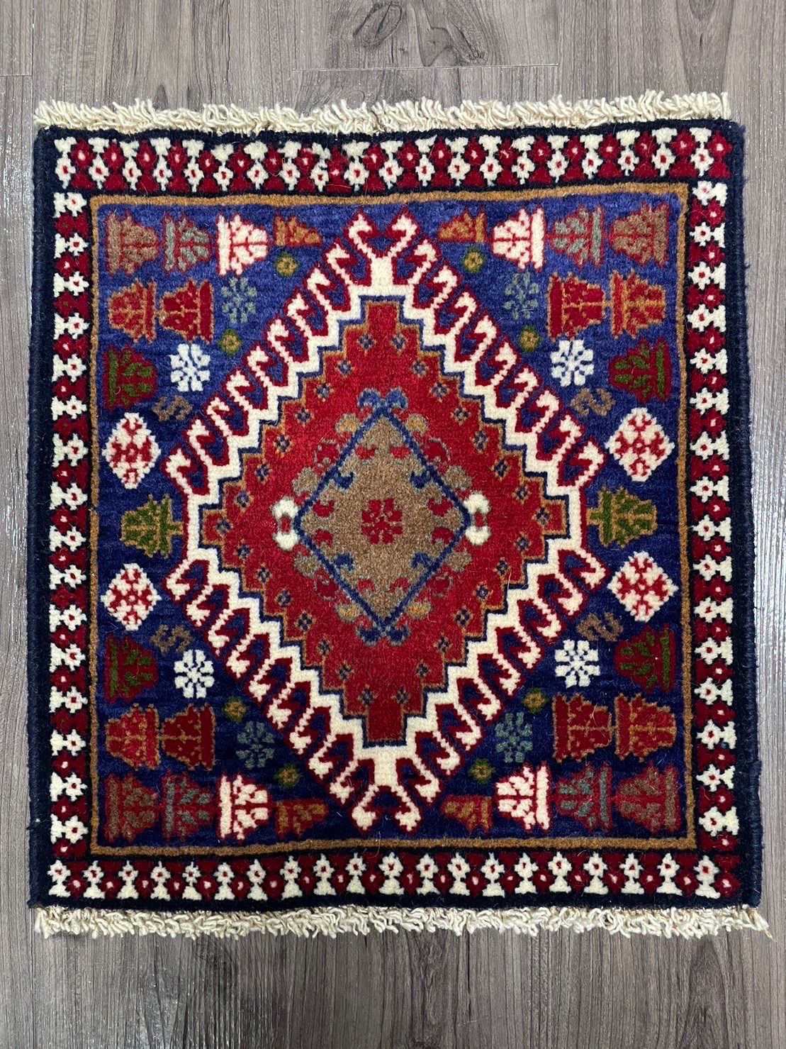 新品 ペルシャ絨毯 手織り トライバルラグ ヤラメ産-