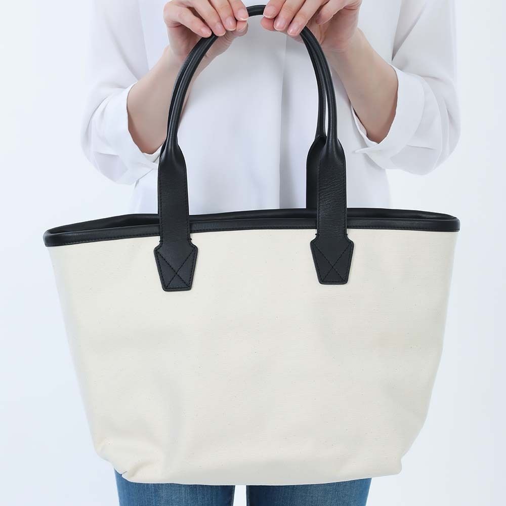 新品 BALENCIAGA バレンシアガ 692068 2106M 9911 Cities Paris