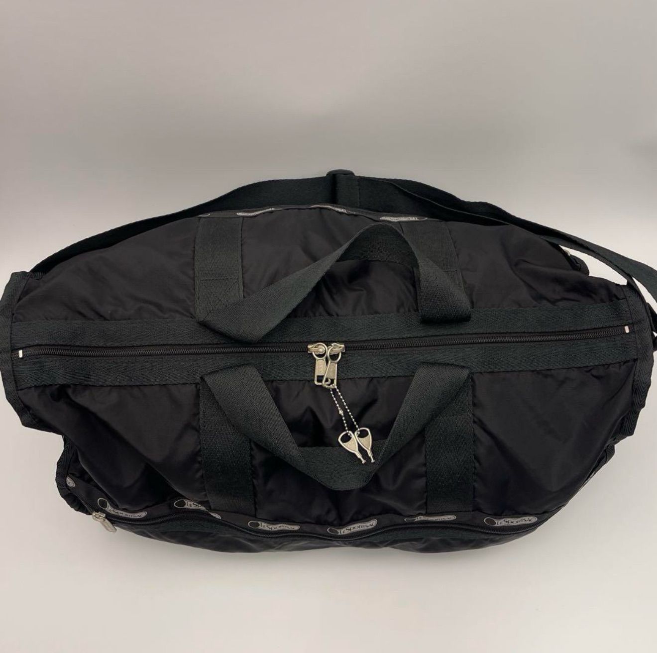 ボストンバッグ黒