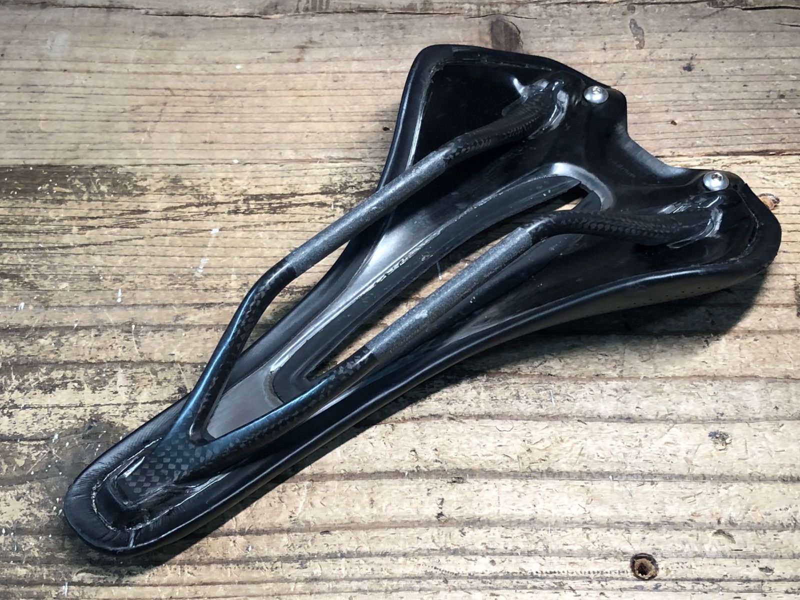 JI382 スペシャライズド SPECIALIZED S-WORKS ROMIN EVO サドル 黒 143mm カーボンレール