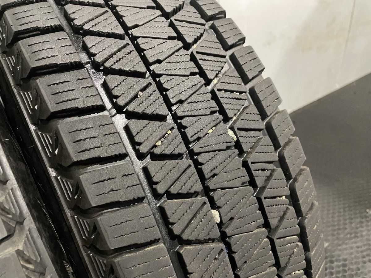 BS BRIDGESTONE BLIZZAK DM-V3 225/65R17 17インチ スタッドレス 4本 21年製 エクストレイル ハリアー エスクード等　(MTS218)