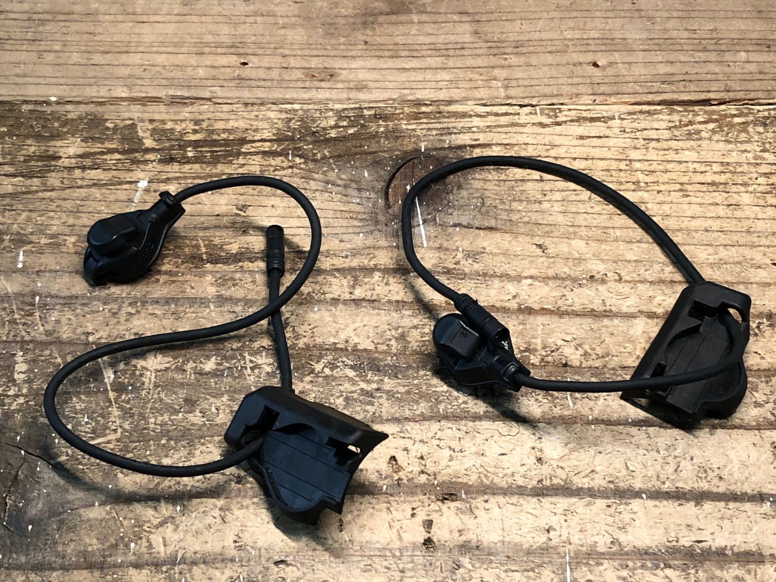 IZ087 シマノ SHIMANO SW-R9150 サテライトスイッチ Di2 接続 済み