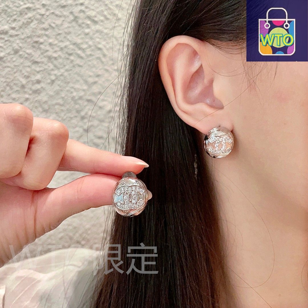 シャネルイヤリング94年ヴィンテージ削除前にお値下げ‼️ シャネルイヤリング94年ヴィンテージ削除前にお値下げ‼️ 再