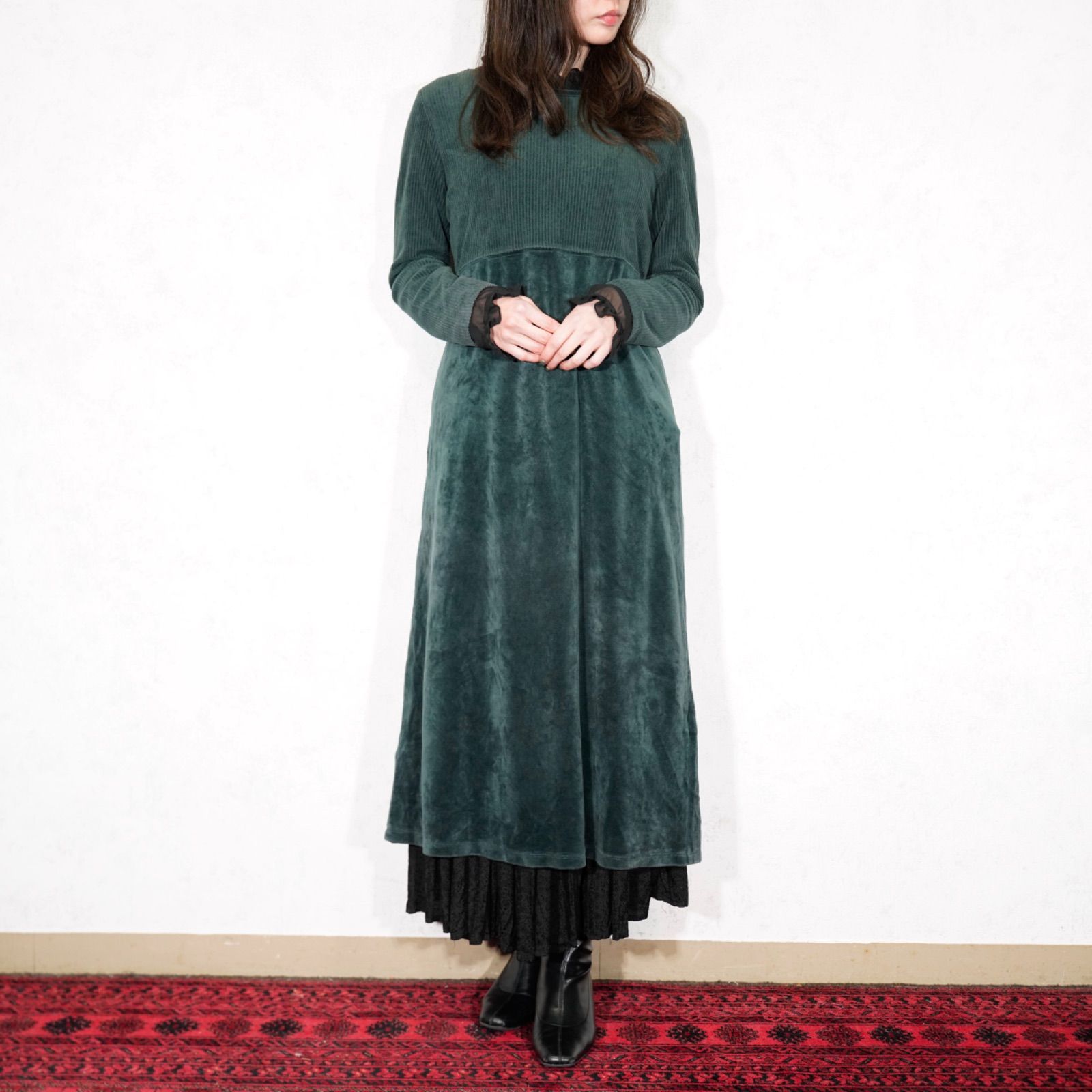 業界最安値に挑戦中！ USA VINTAGE Eddie Bauer DESIGN VELOUR ONE PIECE|アメリカ古着エディバウアーデザインベロアワンピース ワゴンセールも実施中。