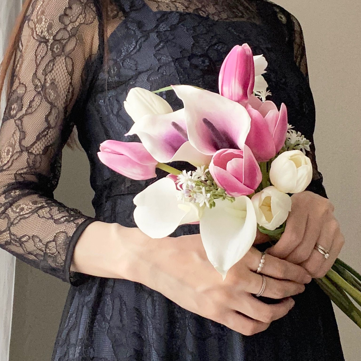 韓国風ピンクブーケ チューリップ リアル ウェディングブーケ アーティ