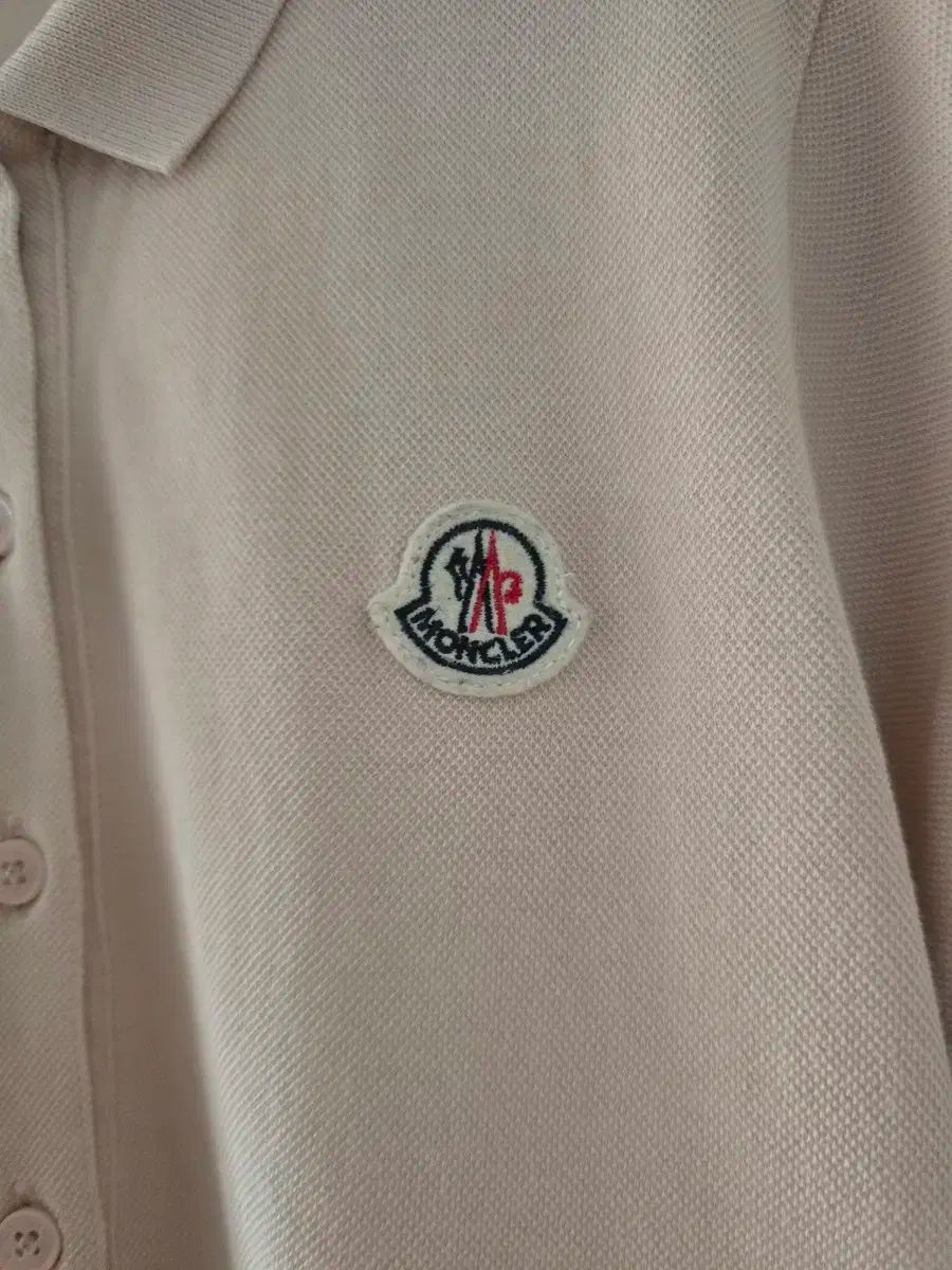 MONCLER