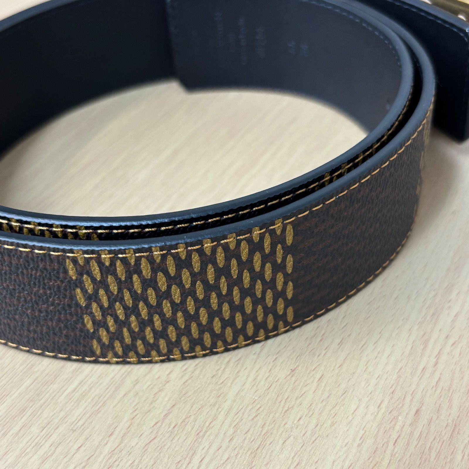 LOUIS VUITTON エピ ブラックノワール ベルト 35MM ルイヴィトン