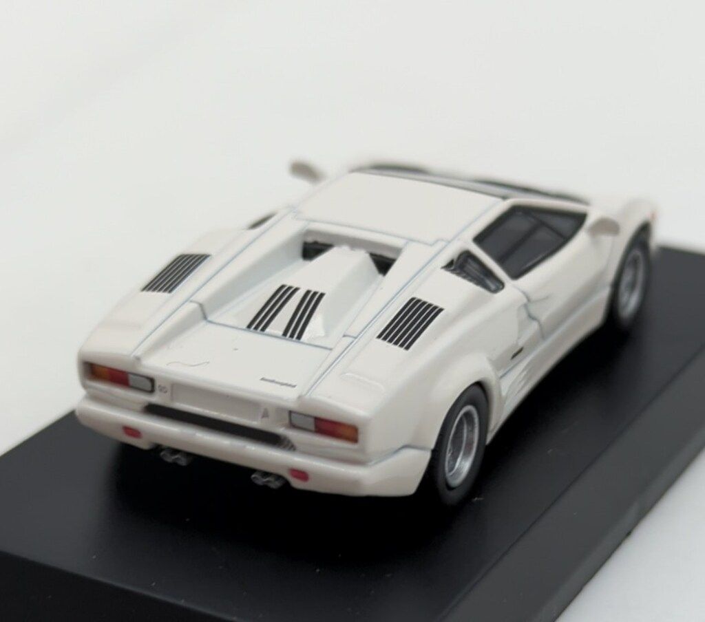 京商 1/64 ランボルギーニ ミニカーコレクション4 Countach 25th