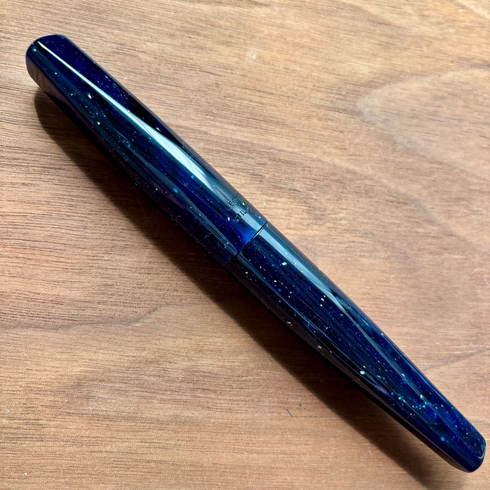 レオナルド万年筆 ポリエドリカ 日本未発売モデル デジデリオ EF