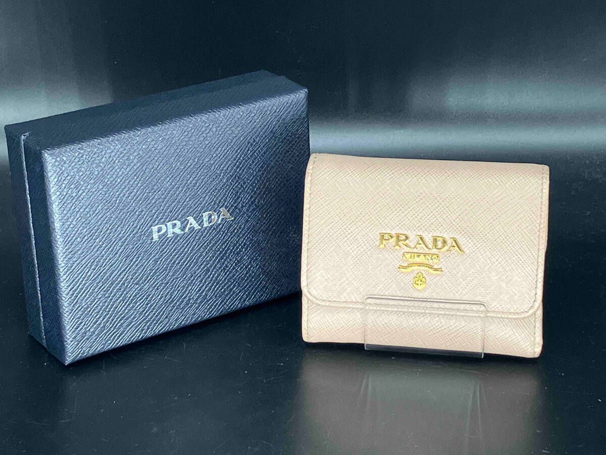 PRADA サフィアーノ 三つ折り財布 1MH043