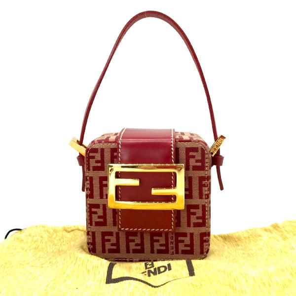 オファー fendi バッグ 赤