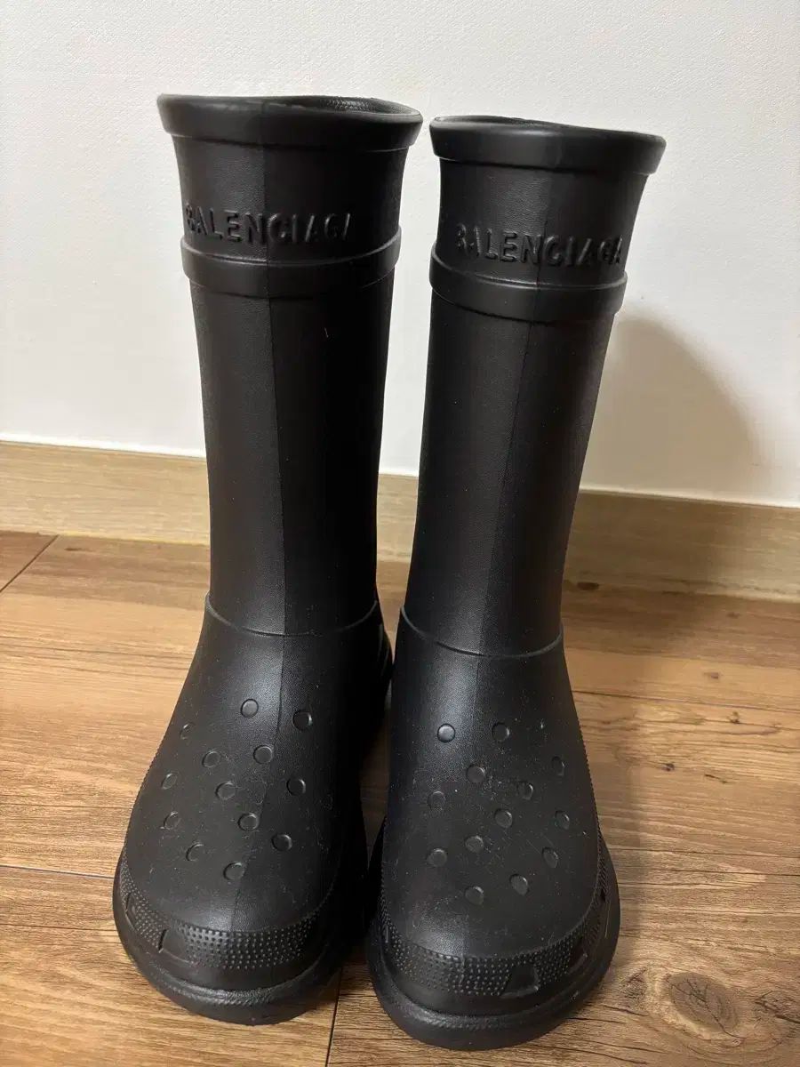 BALENCIAGA バレンシアガ crocs クロックス ラバーブーツ 43 検証します 難易度