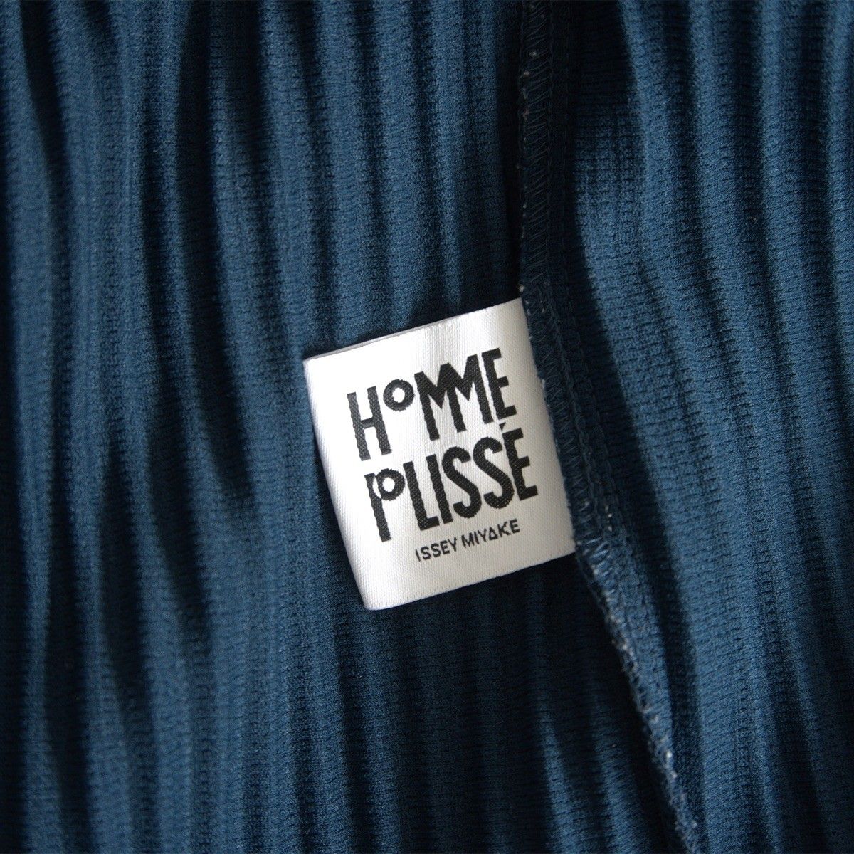 オムプリッセ プリーツトップス オムプリッセ プリーツトップス Homme Plisse オムプリッセ トップス