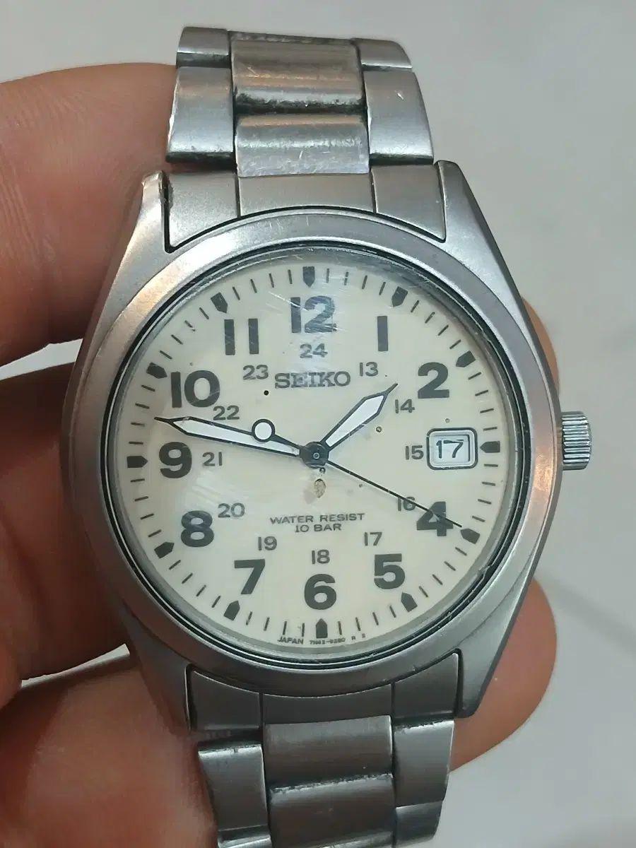 ヴィンテージ SEIKO セイコー カーキフィールド クォーツ 時計