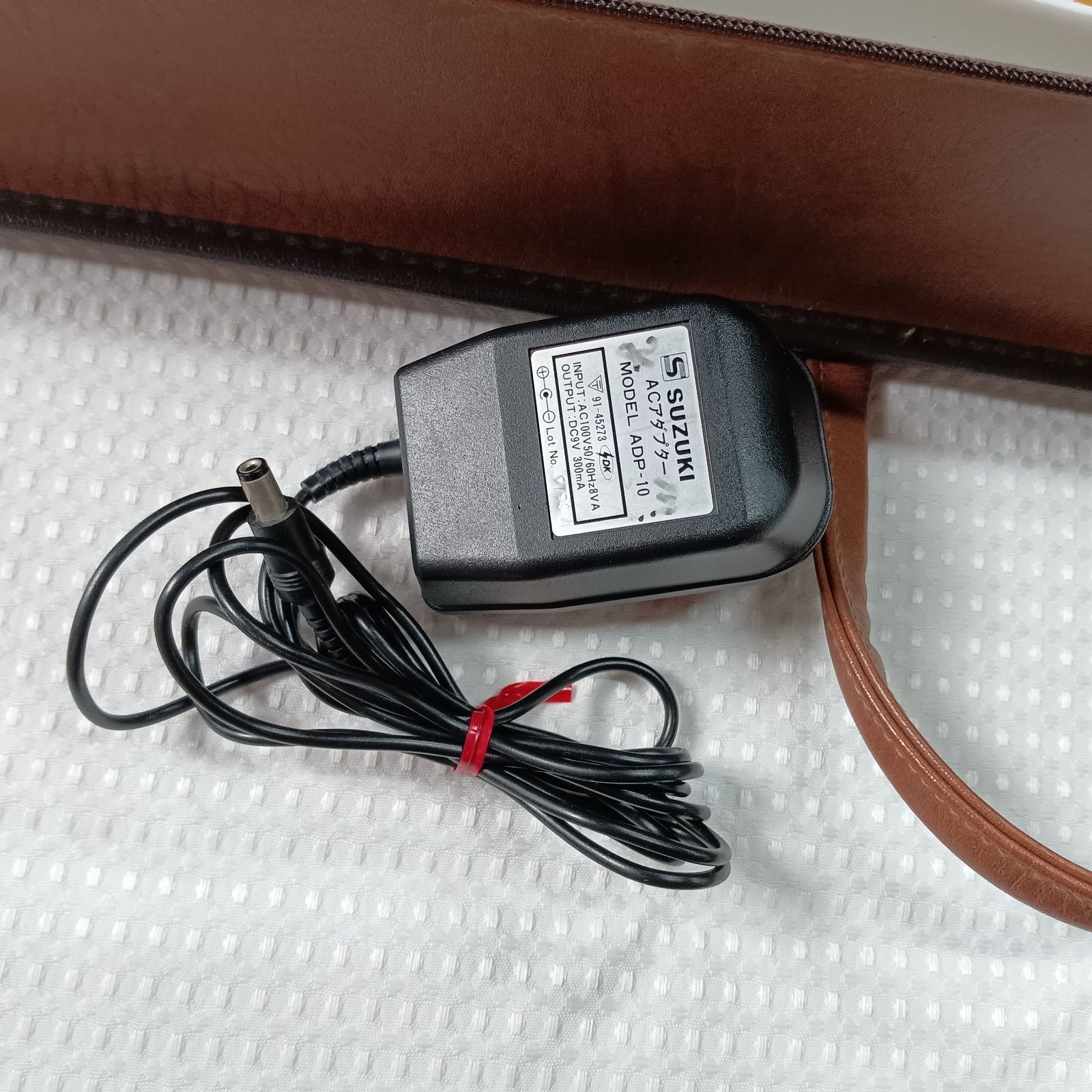 中古 通電確認済 SUZUKI 電気大正琴 山びこ TES-150 外箱つき