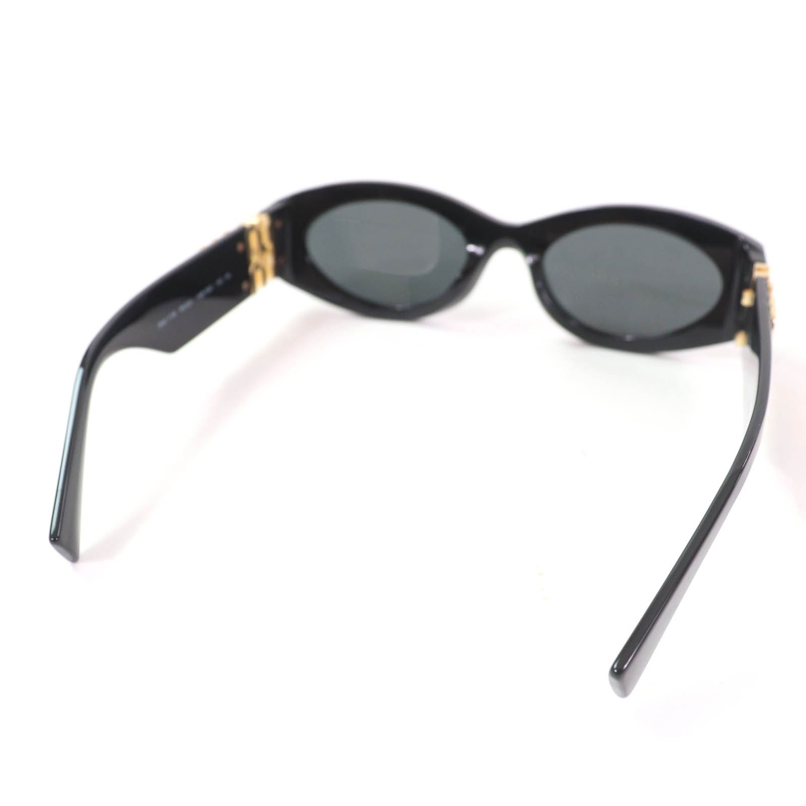 極美品 MIU MIU ブラック サングラス 極美品】Miu Miu ブラックフレーム サングラス ランウェイ