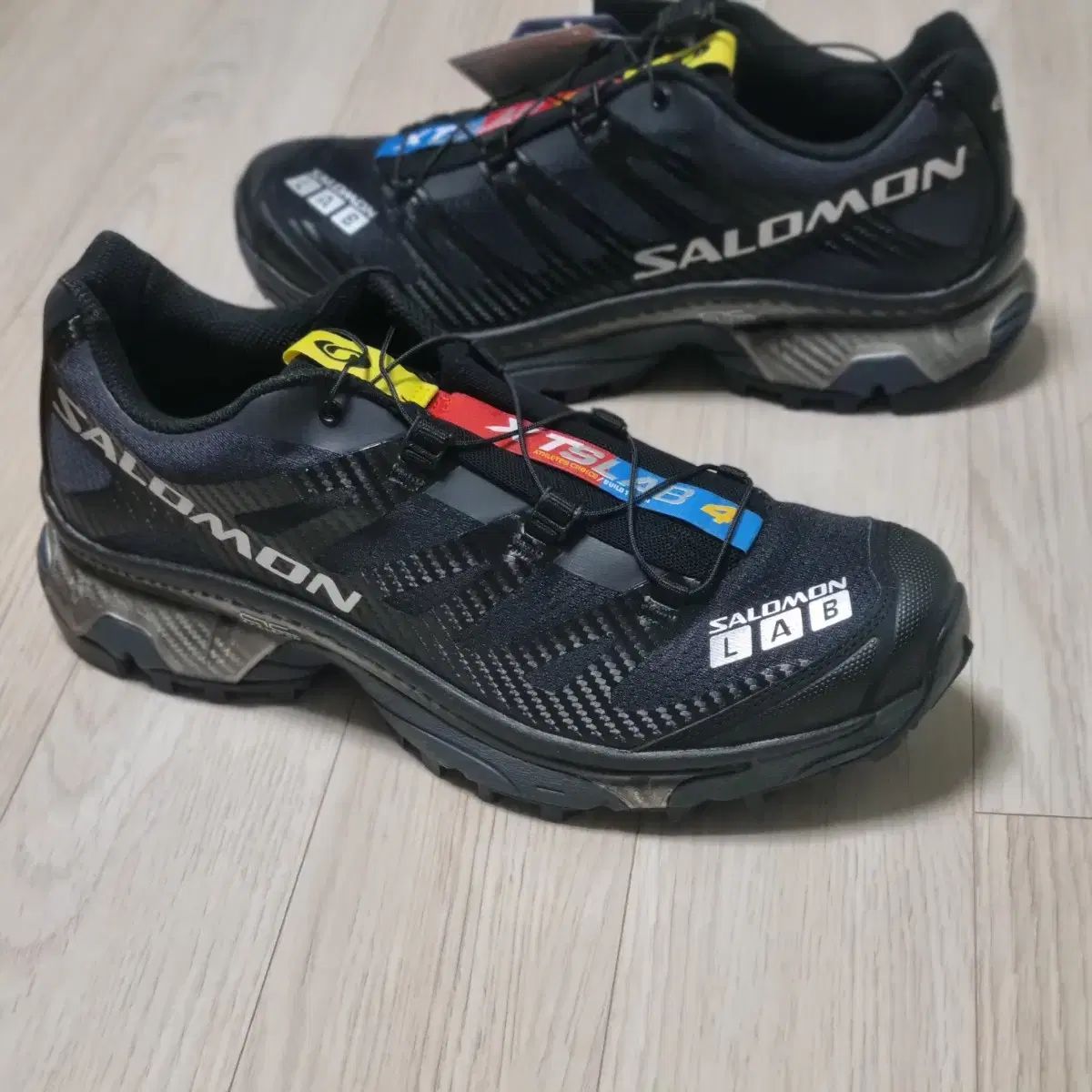280 SALOMON