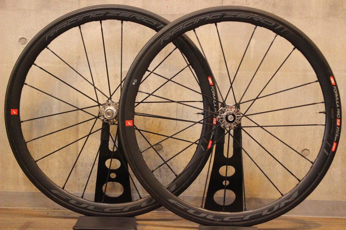 GIANT TCR advanced 2KOM2025 手渡し　埼玉県／桶川市 GIANT TCR advanced 2KOM2025 手渡し 埼玉県／桶川市 カーボンタイヤ