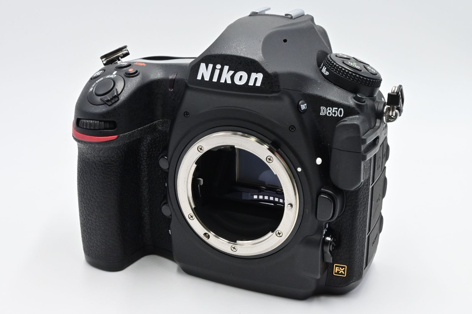 シャッター回数『1713』ニコン Nikon デジタル一眼レフカメラ D850