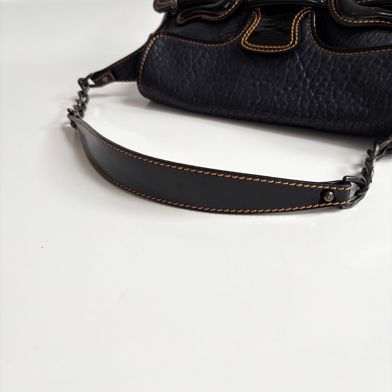 極美品◎ 保存袋付き FENDI フェンディ チェーン ショルダー