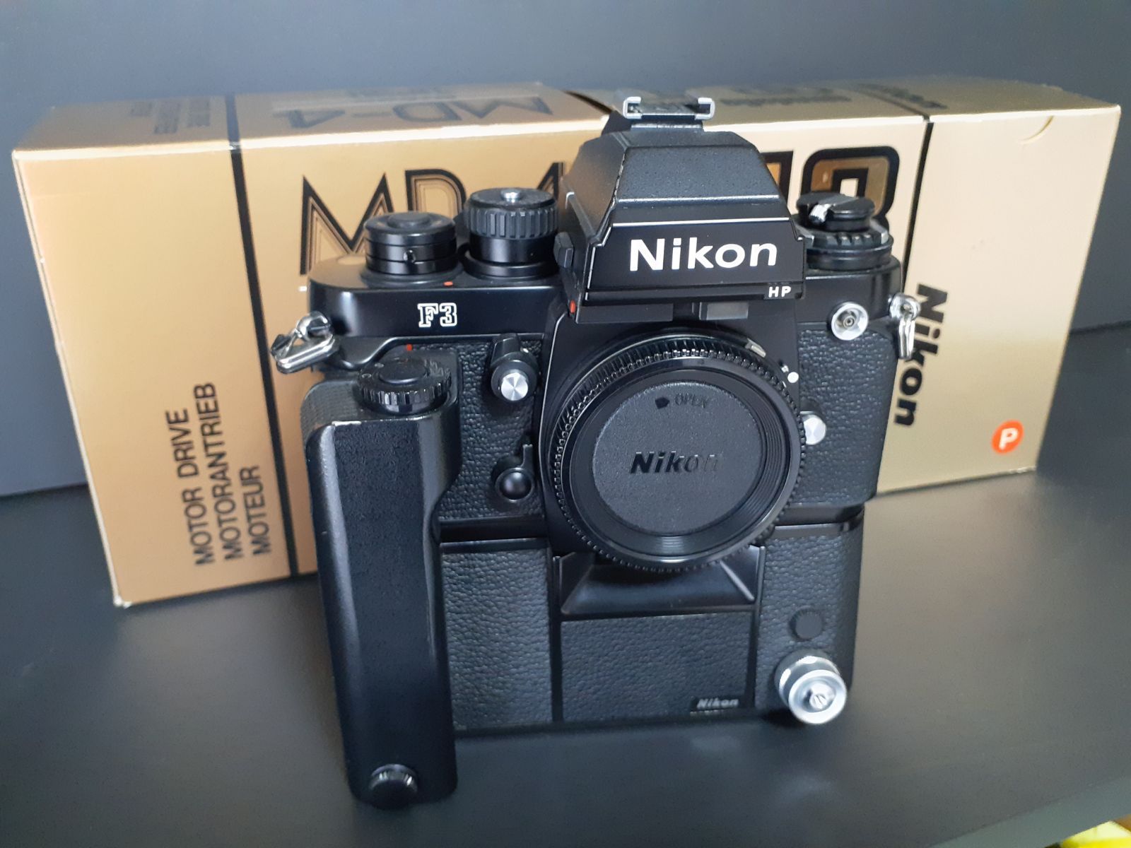 Nikon F3P+MD-4 報道向けカメラ 元箱付 - メルカリ