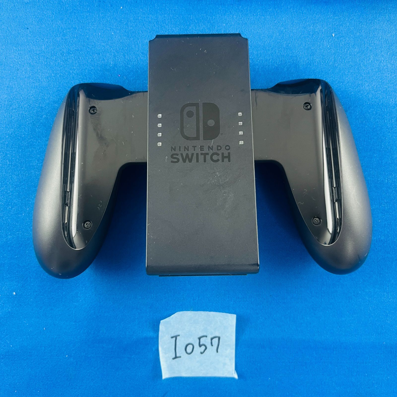 Nintendo Switch 本体　ドック　ジョイコングリップ Amazon.co.jp: Renjzle Joy-Con充電グリップ switchドック
