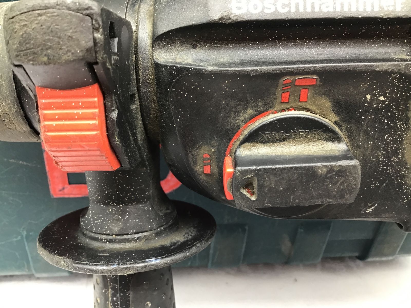 ハンマードリル