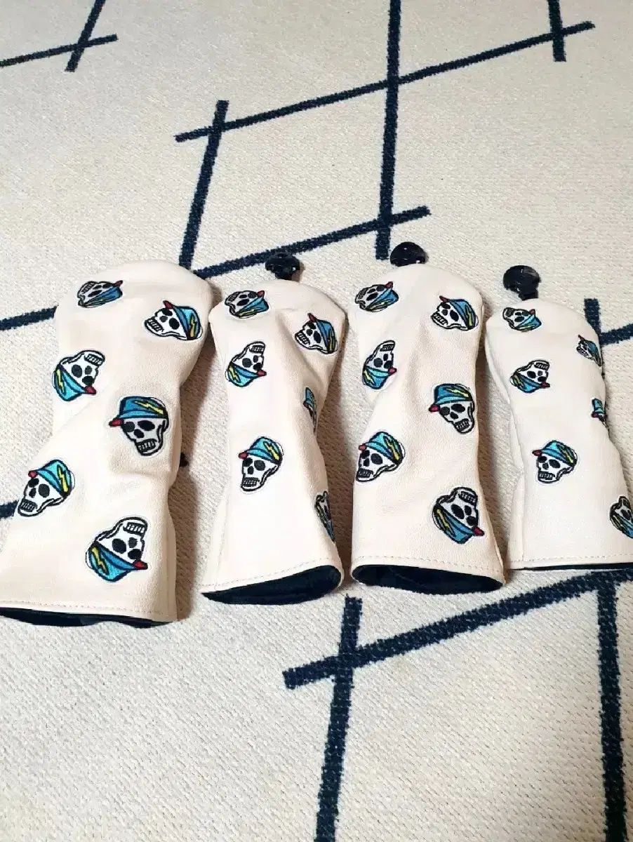 激レア❣️アンリ社 サラケイ 4000体限定リュージュオルゴール