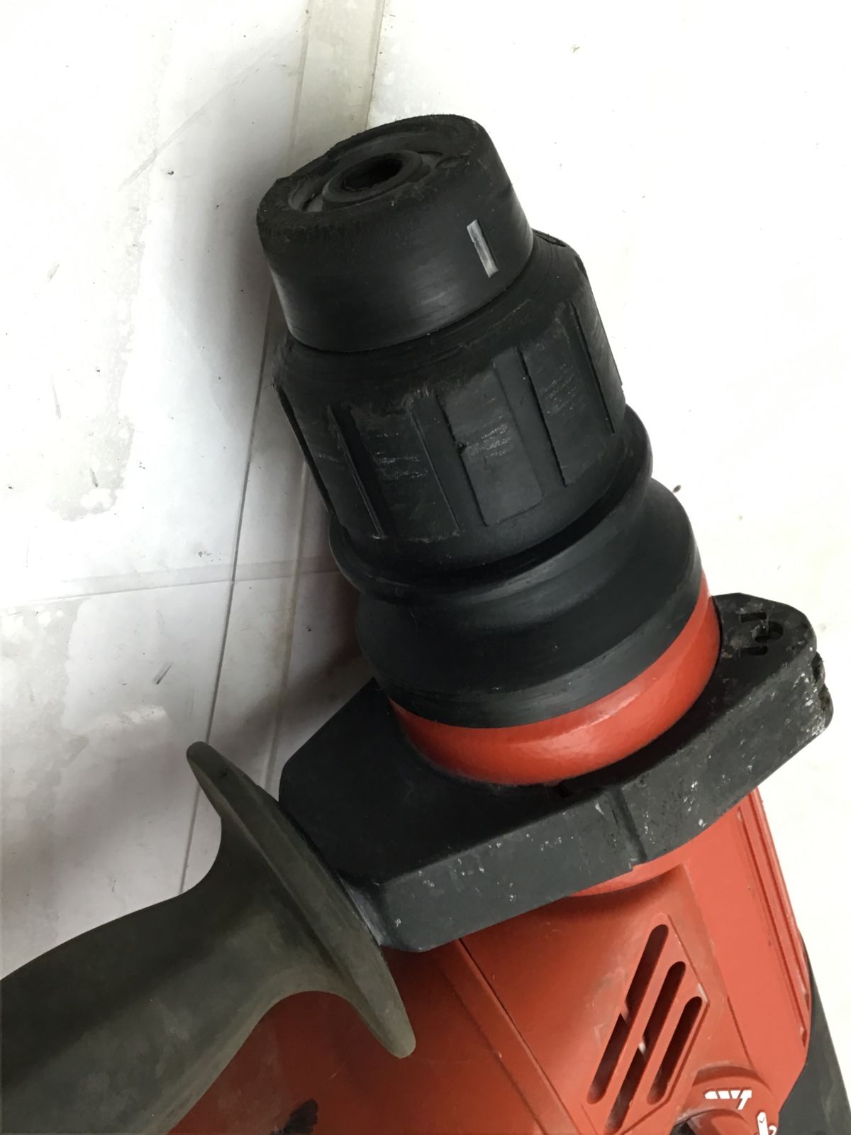 ロータリーハンマドリル TE15-C