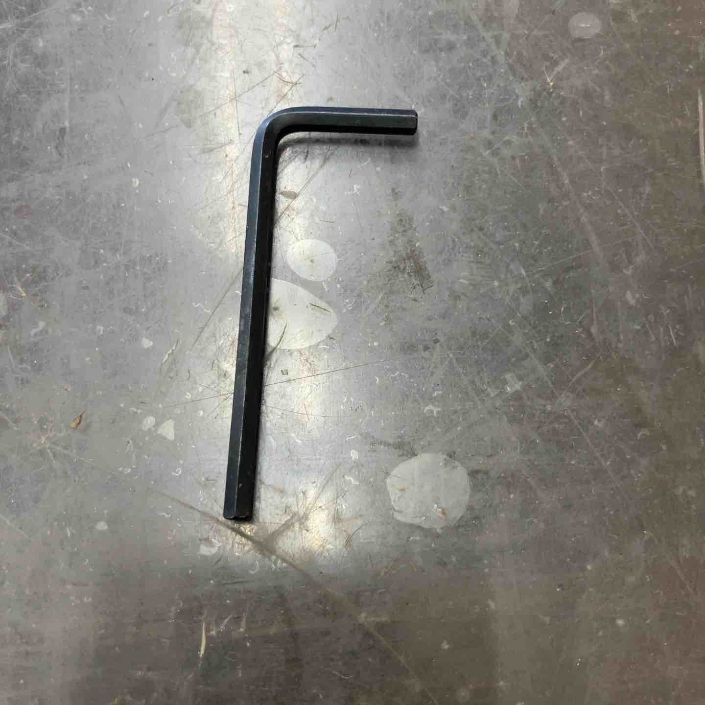 高圧エアインパクトドライバ