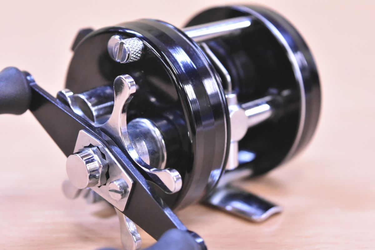 ABU ベイトリール ブラックアンバサダー1500c アブガルシア アンバサダー 1500C 06-68 0-68 黒 ベイトリール