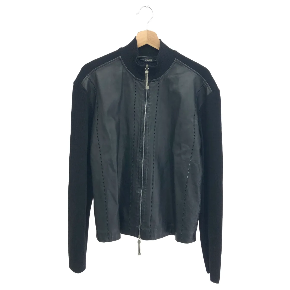 GIANFRANCO FERRE リバーシブルレザージャケット 黒/XW225 GIANFRANCO FERRE リバーシブルレザージャケット 黒/XW225 【公式通販】