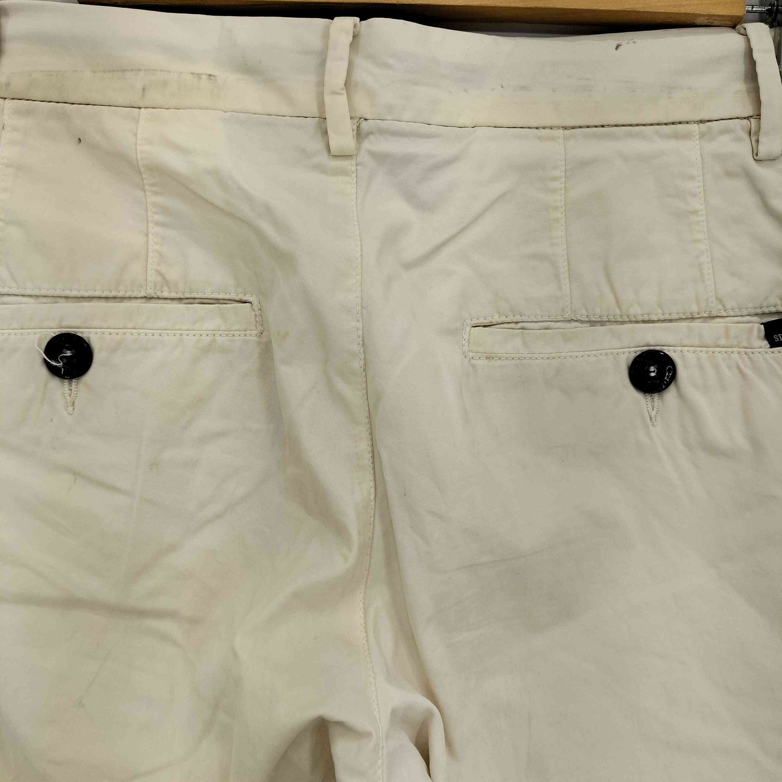 ストーンアイランド　パンツ　W28 ストーンアイランド パンツ W28 STONE ISLANDのフリマアイテム一覧