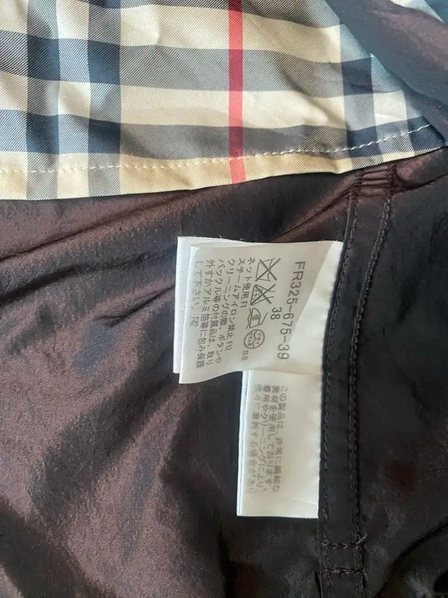 レディース ウィンドブレーカー