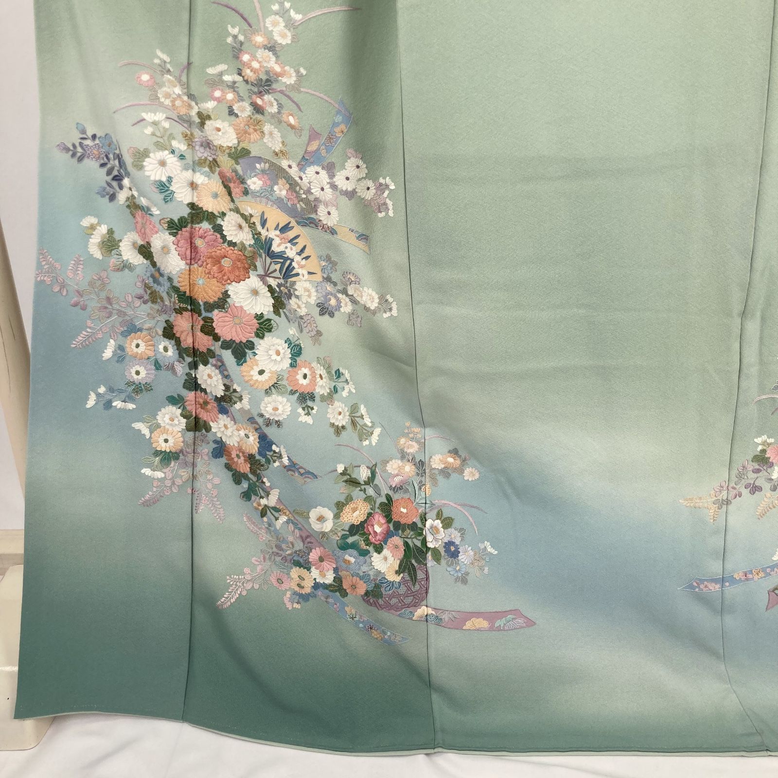 秋冬　超美品　着物　正絹　袷　167　訪問着　辻が花　現代　黒　グラデ　トール 秋冬 超美品 着物 正絹 袷 167 訪問着 辻が花 現代 黒 グラデ トール