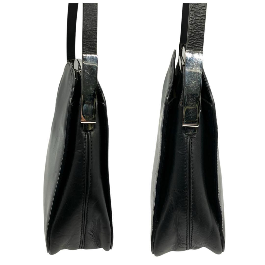 良品 1990 MAURO GOVERNA ワンショルダーバッグ レザー 黒 良品 1990 MAURO GOVERNA ワンショルダーバッグ レザー 黒