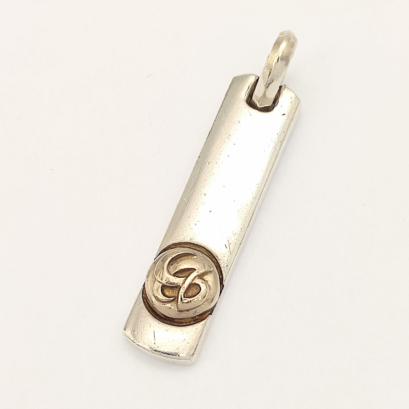 シンズスカルプチャー バーネックレストップ シルバー925 K18 コンビ 