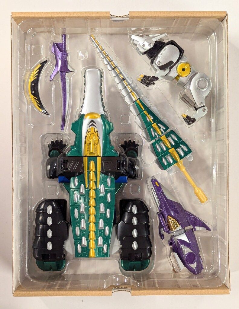 バンダイ 百獣戦隊ガオレンジャー　DXガオハンター　超合金　当時物 百獣戦隊ガオレンジャー DX ガオハンター 当時物 超合金