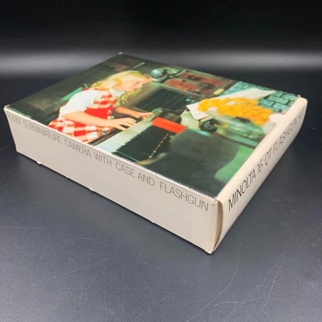 MINOLTA 16 QT FLASHGUN KIT フイルムカメラ