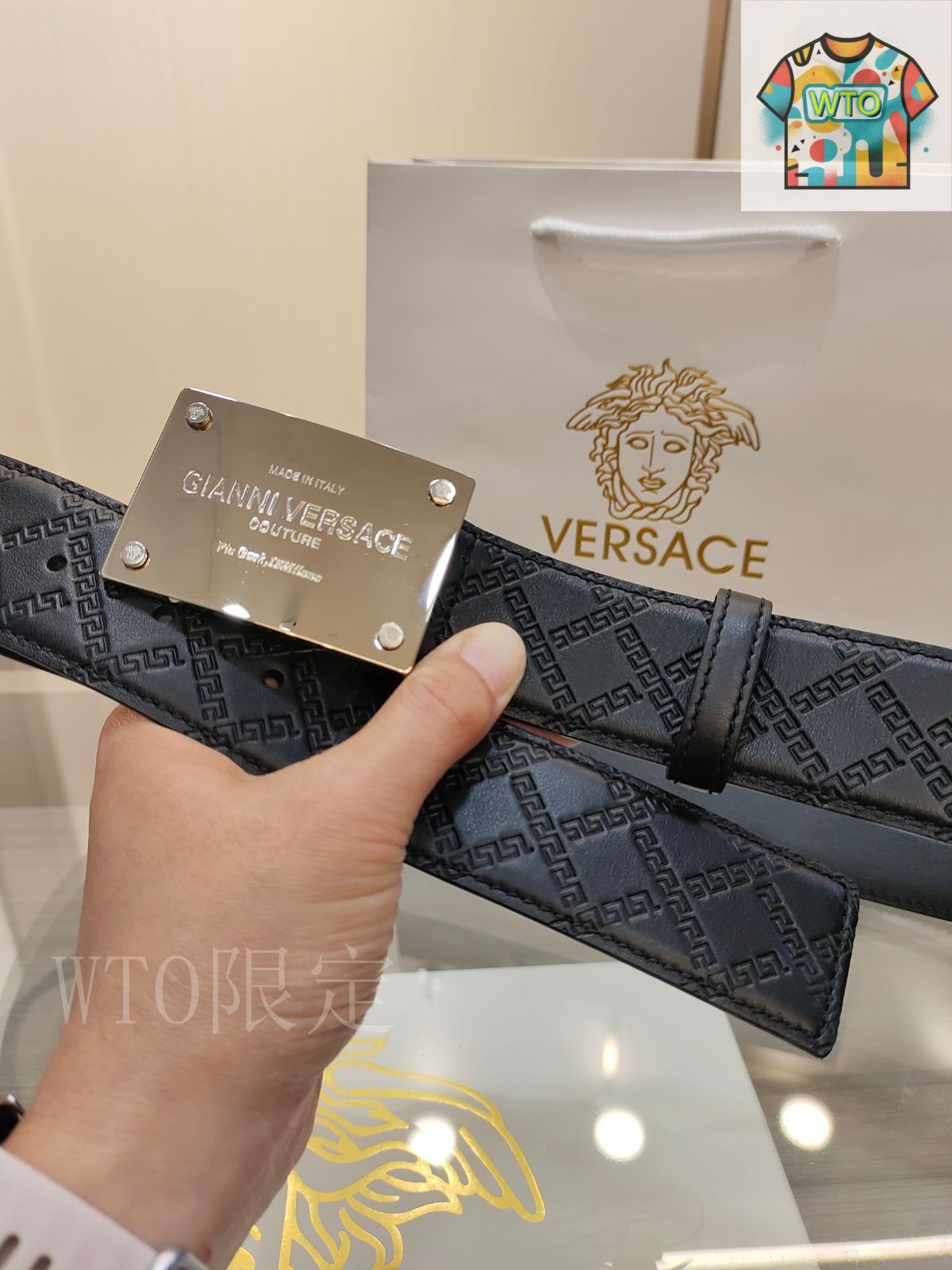 ヴェルサーチ 今日WTO】VERSACE ヴェルサーチ レザーベルト-ZX84 - メルカリ