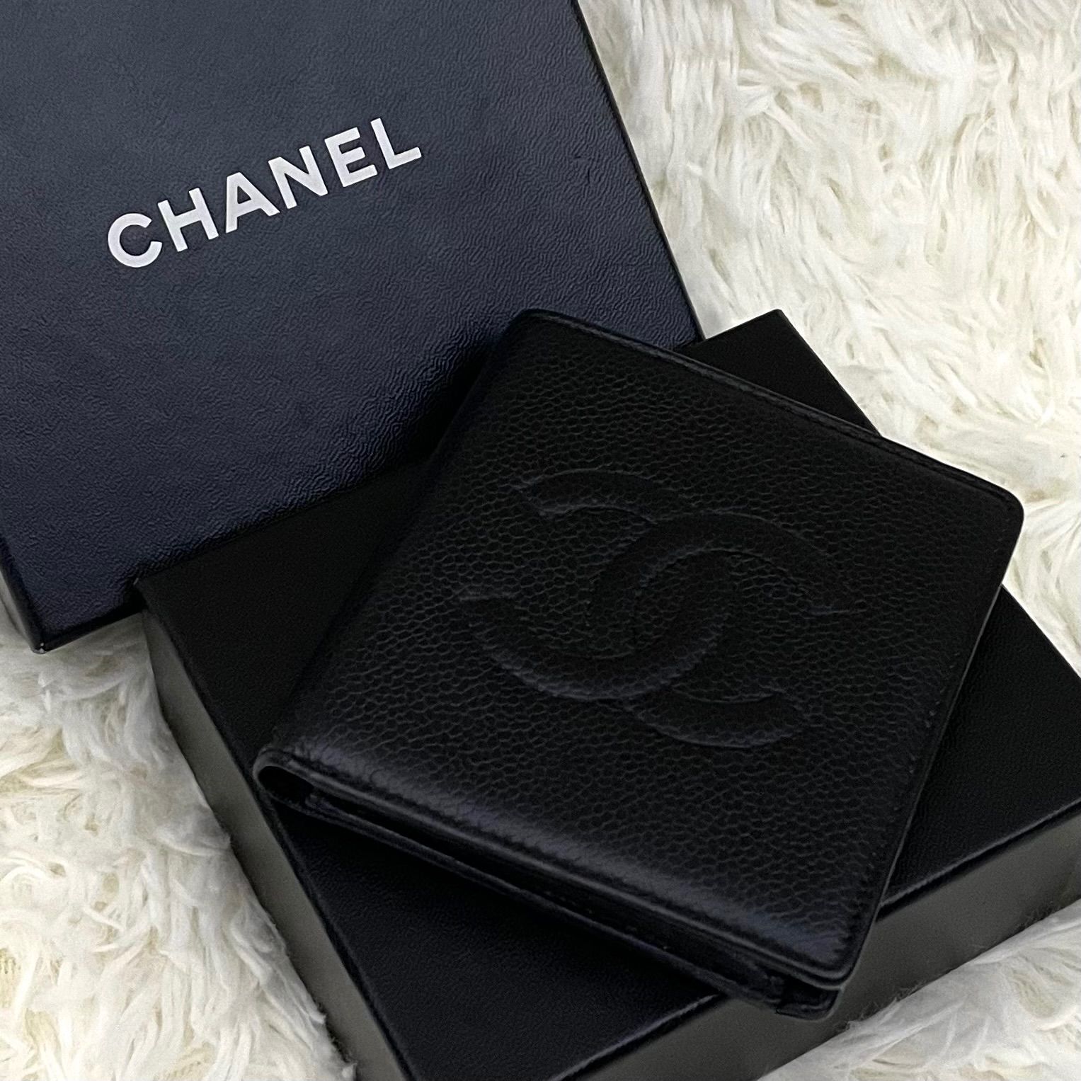 ○CHANEL シャネル レザー 二つ折り財布 CHANEL シャネル 二つ折り財布 レザー - メルカリ