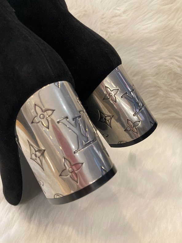 定価24万 日本限定♡LOUISVUITTON グレース・ライン アンクルブーツ  